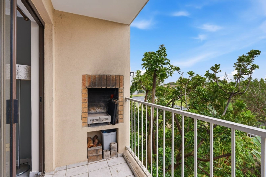 To Let 1 Bedroom Property for Rent in Table View Western Cape